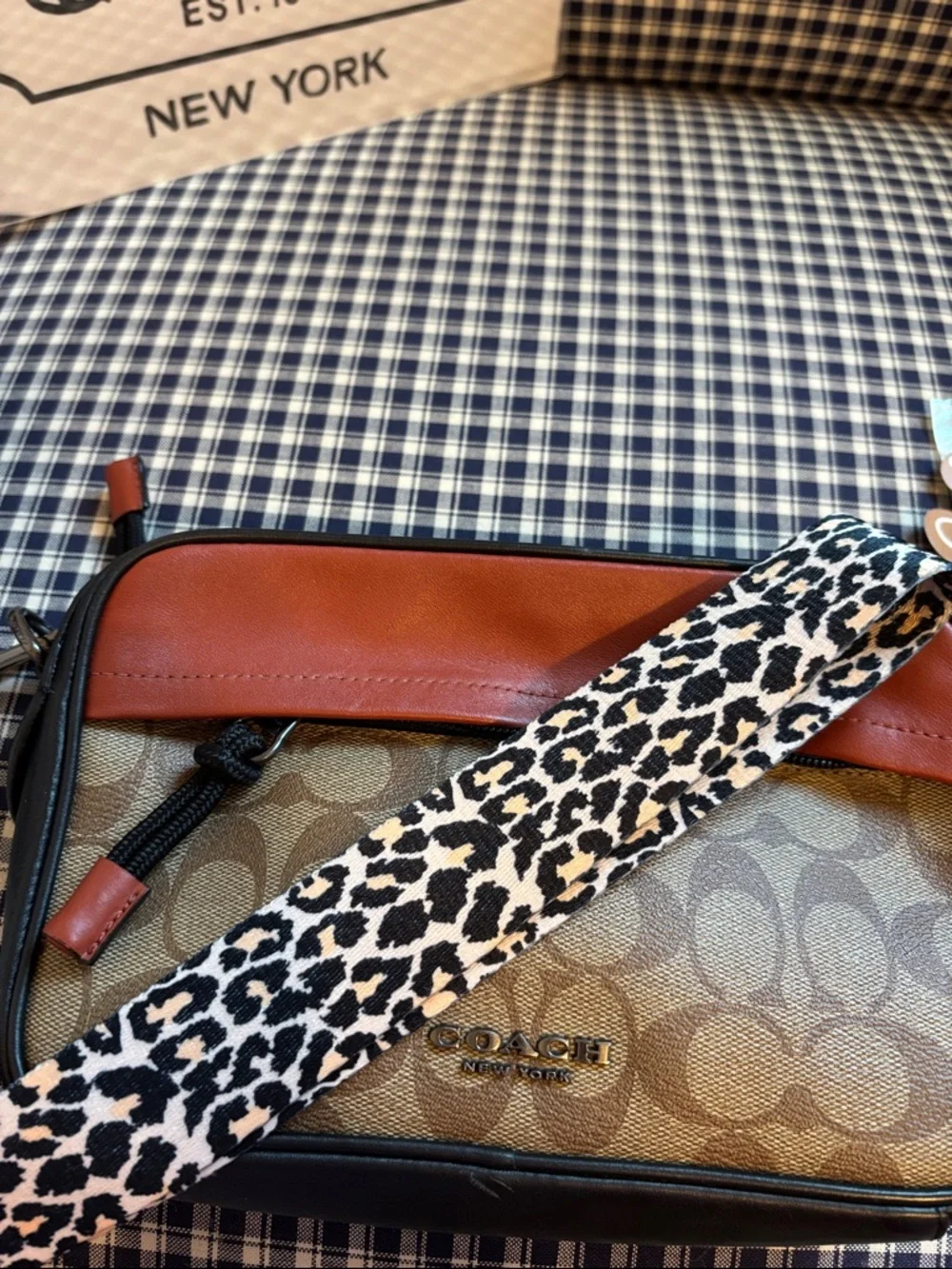 Coach Graham Signature Canvas Crossbody Bag in Tan & Brown - Picture 13 of 13